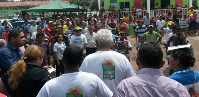 Zé Inácio apresenta suas propostas a assentados de Urbano Santos e Belágua