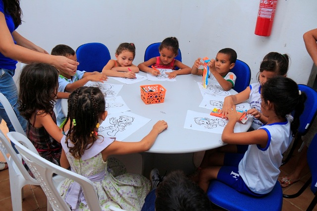 Paço do Lumiar teve programação diversificada para comemorar o Dia Nacional do Livro Infantil
