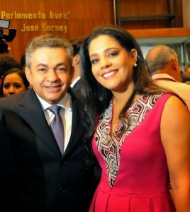 Deputado Antonio Pereira e esposa Karol