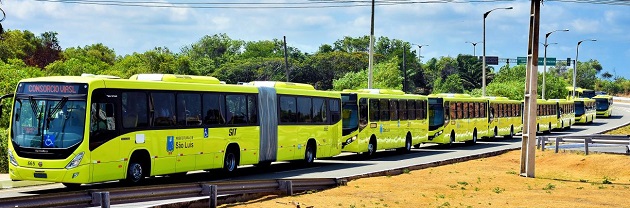 Resultado de imagem para FOTOS de onibus em São Luis 