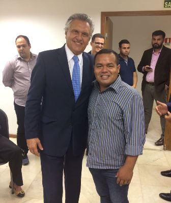 Felipe Silva com o senador Ronaldo Caiado, uma das principais lideranças nacionais do DEM