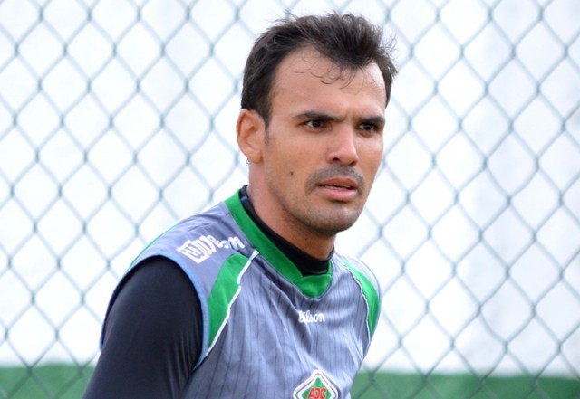 O goleiro Rafael é novidade para o gol da equipe do Sampaio Corrêa