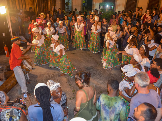 Tambor de Crioula, nossa herança africana, encanta turistas que visitam a Casa Brasil, durante a realização das Olimpíadas Rio 2016. Foto: Divulgação