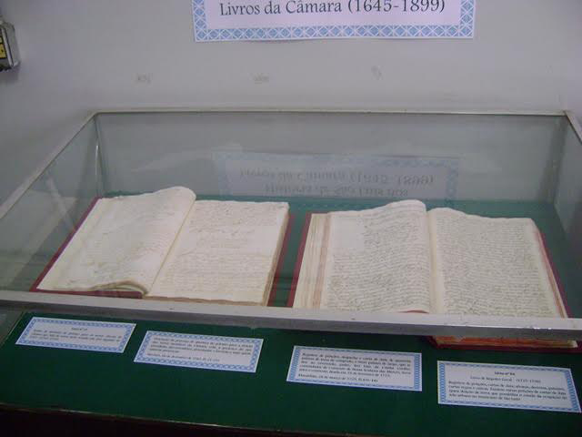 Exposição ‘História de São Luís nos livros da Câmara’. Foto: Divulgação