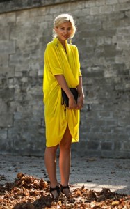street-style-yellow-dress-2
